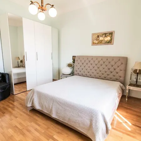 Apartmán Penthouse And Piano Nobile Prkg Wifi Garden Near Away From Roads *