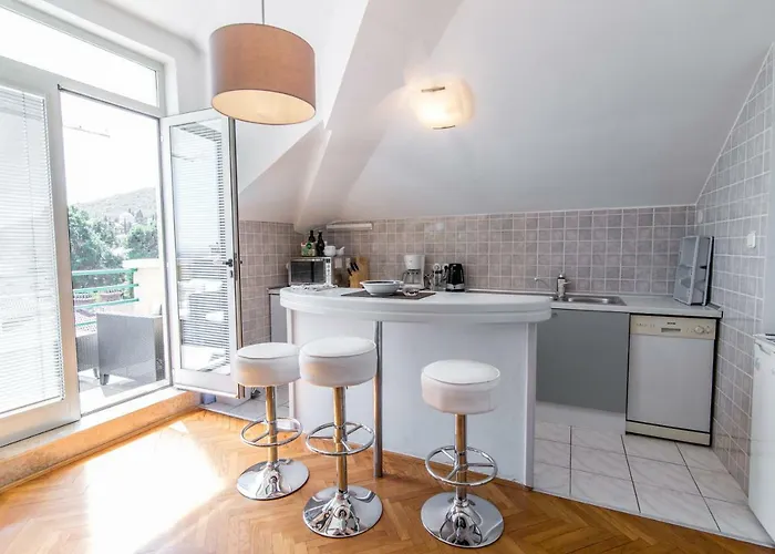 公寓 Penthouse And Piano Nobile Prkg Wifi Garden Near Away From Roads *