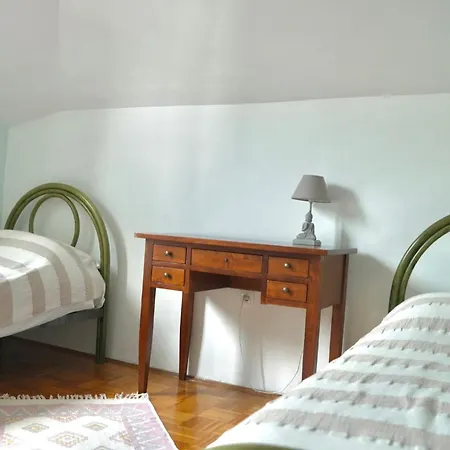 Penthouse And Piano Nobile Prkg Wifi Garden Near Away From Roads Appartamento Abbazia