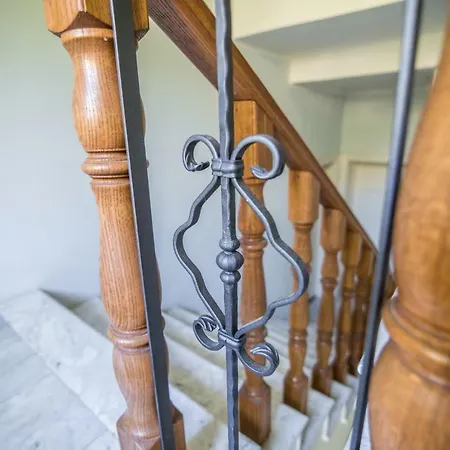 Appartement Penthouse And Piano Nobile Prkg Wifi Garden Near Away From Roads *