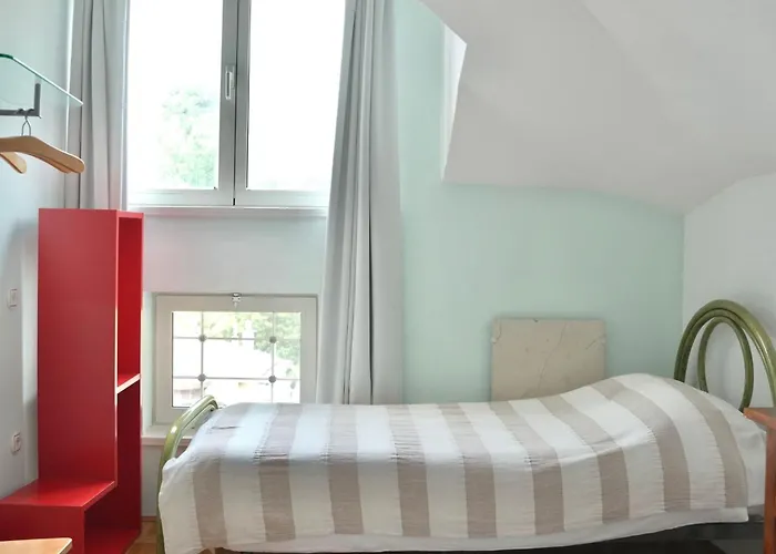 Penthouse And Piano Nobile Prkg Wifi Garden Near Away From Roads *